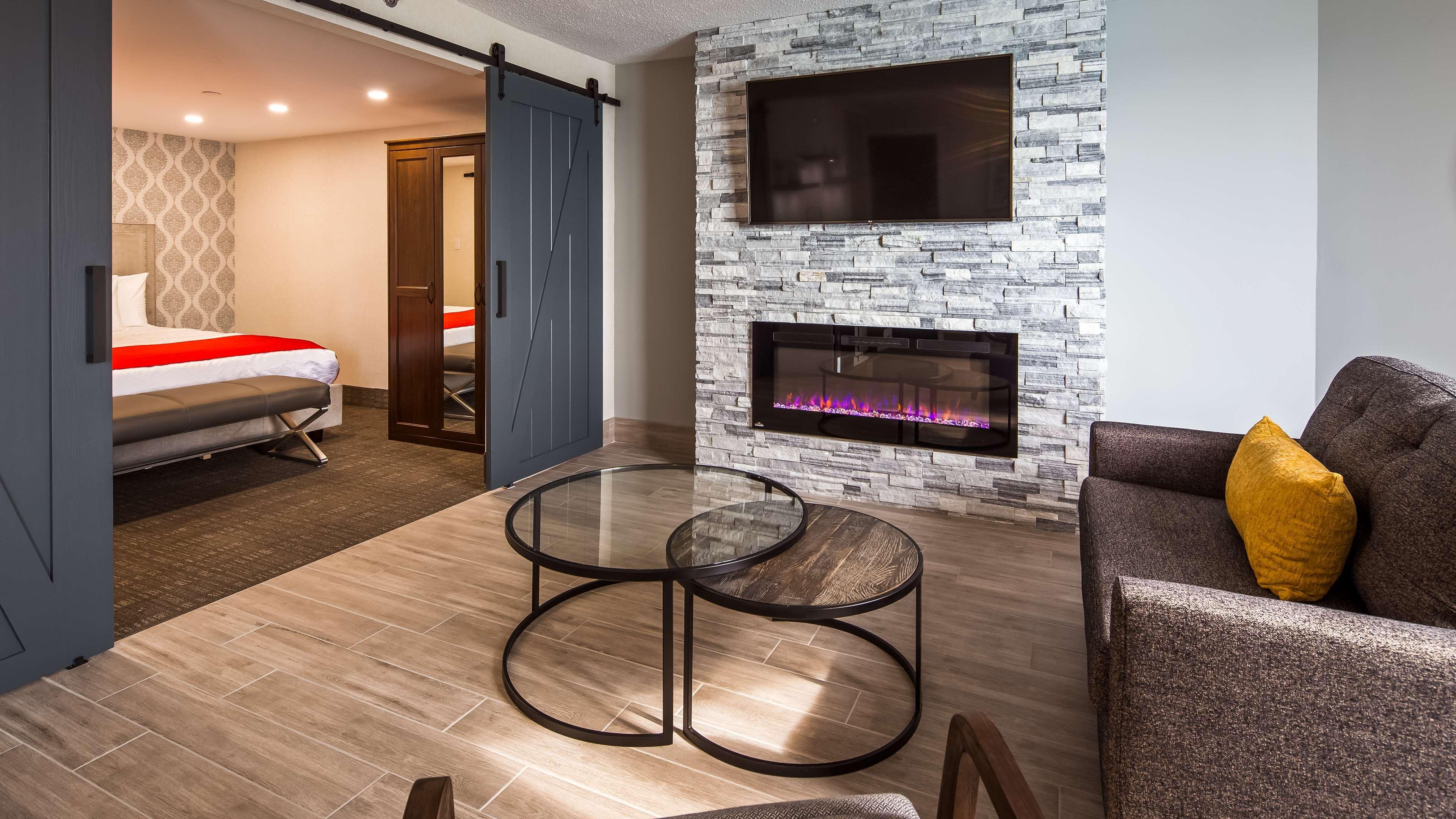 Best Western Plus Waterfront Hotel Windsor Esterno foto