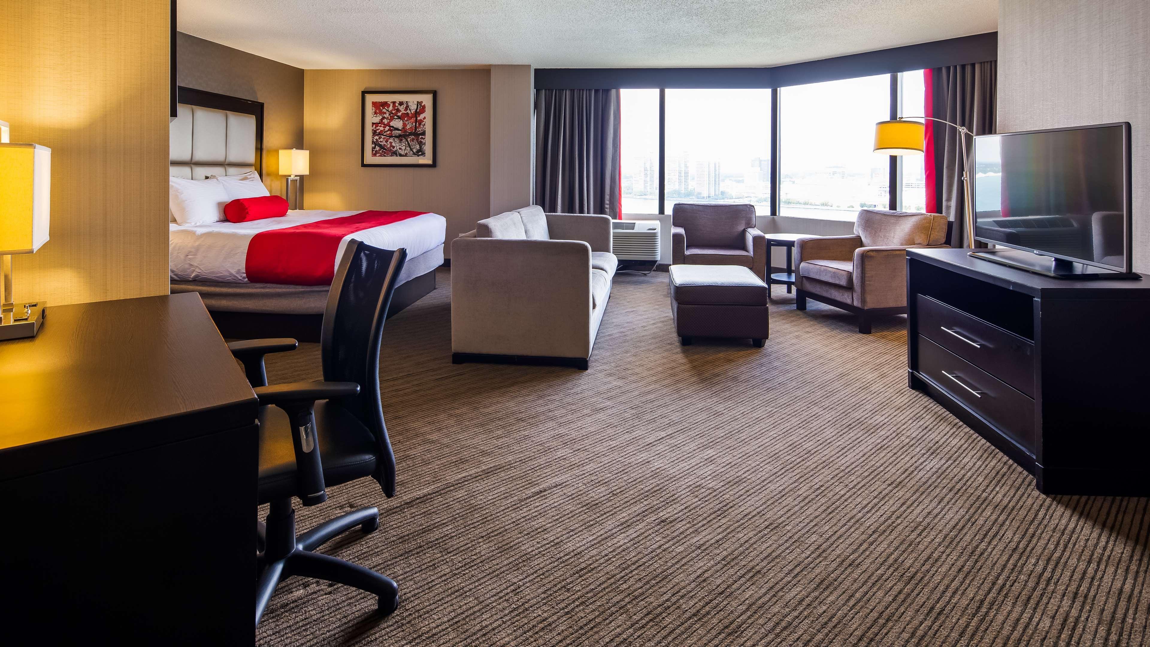 Best Western Plus Waterfront Hotel Windsor Esterno foto