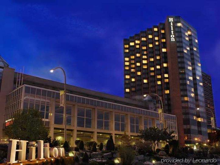 Best Western Plus Waterfront Hotel Windsor Esterno foto